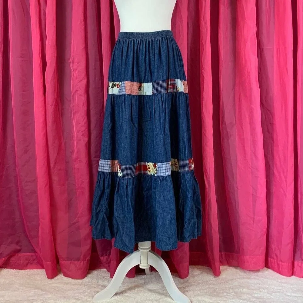 Vintage Koret Petites‎ tiered denim and calico maxi skirt med